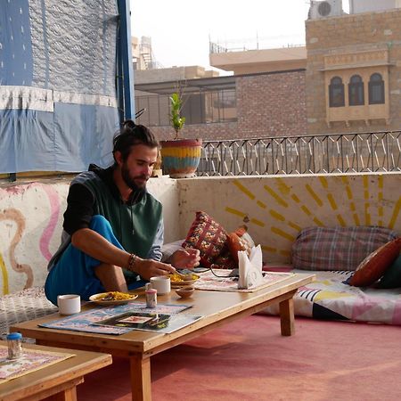 Rumi'S Guest House Jaisalmer Buitenkant foto