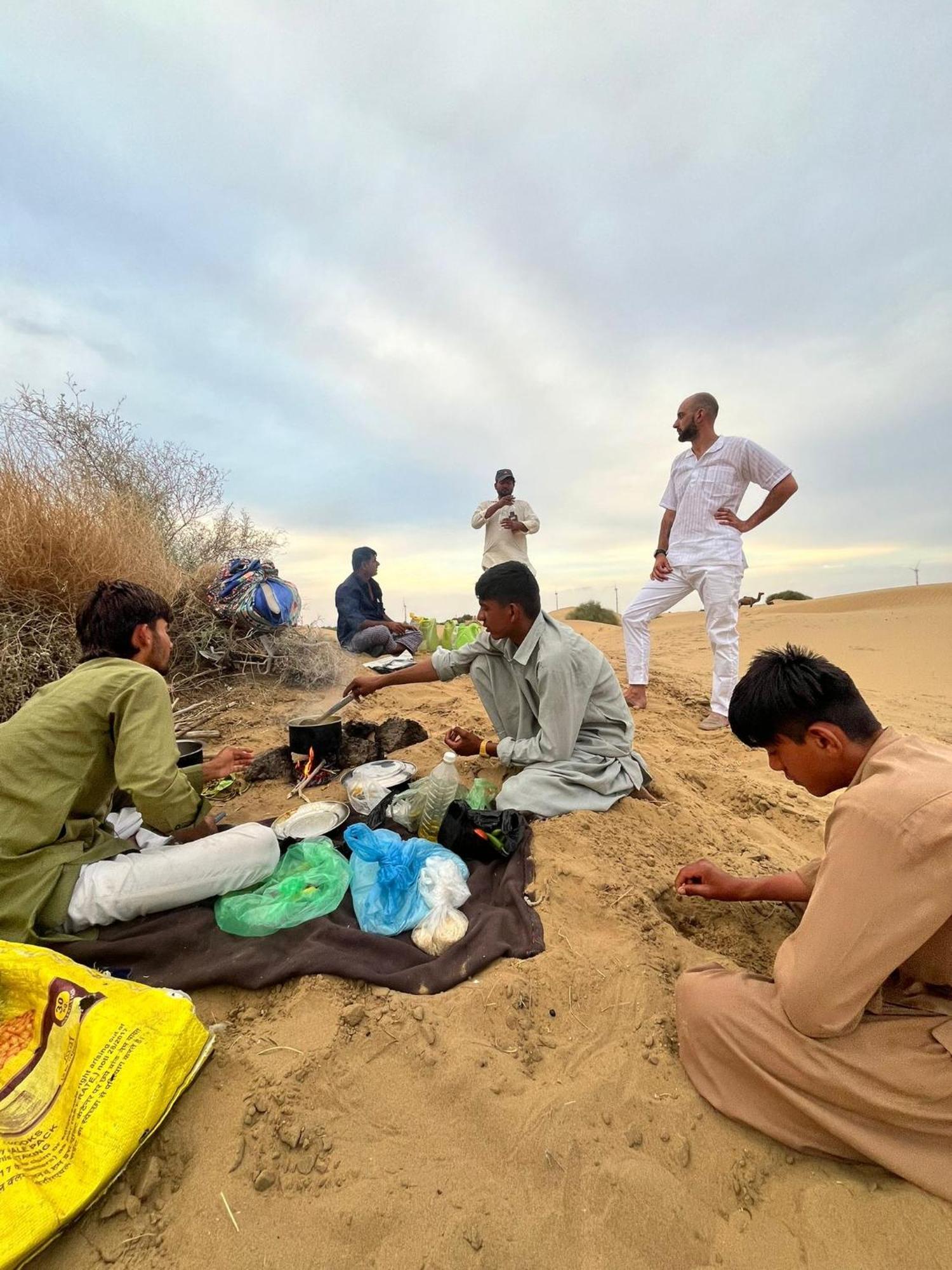 Rumi'S Guest House Jaisalmer Buitenkant foto